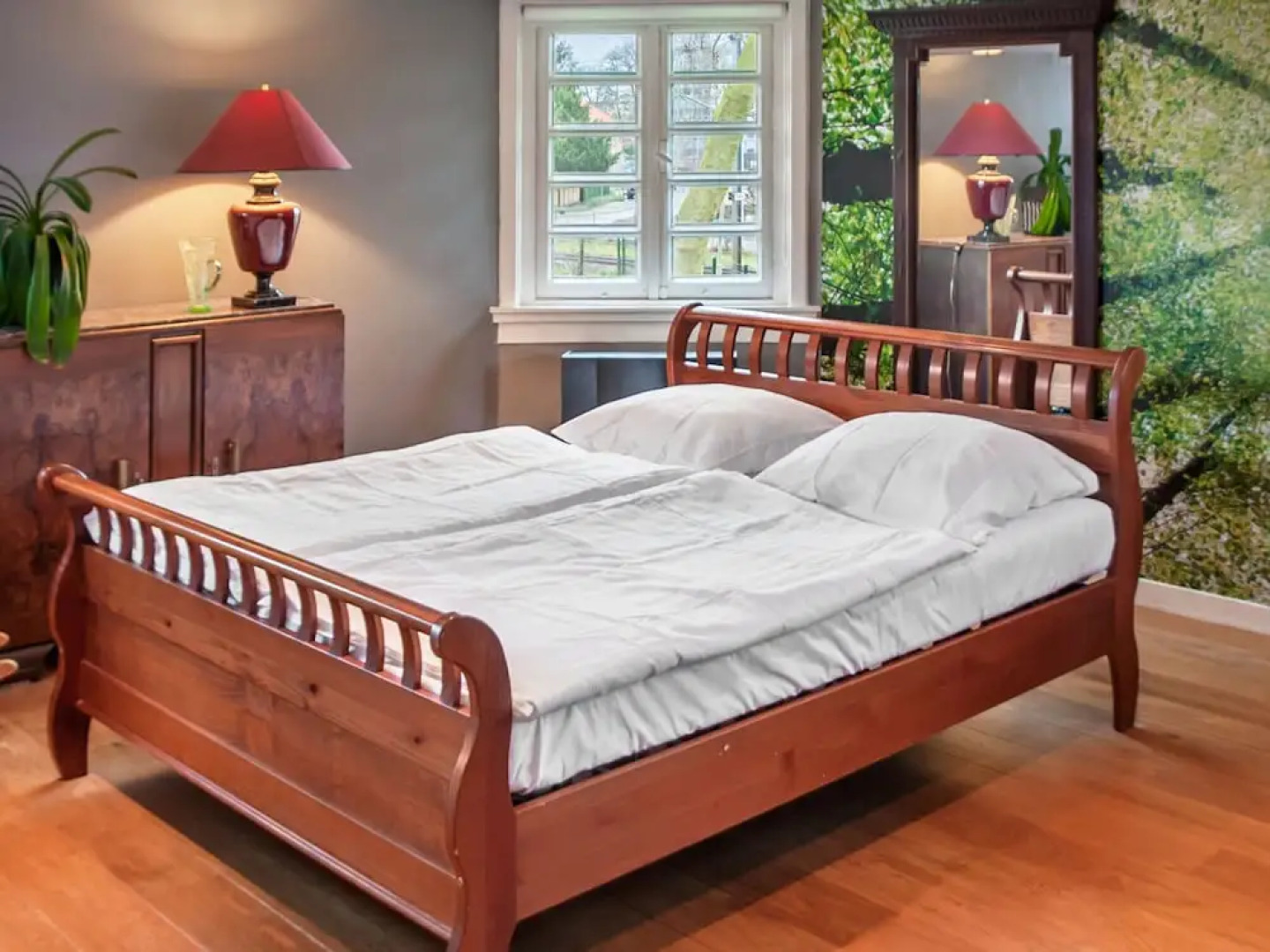 Simplictic Holiday Home in Emmen near Forest