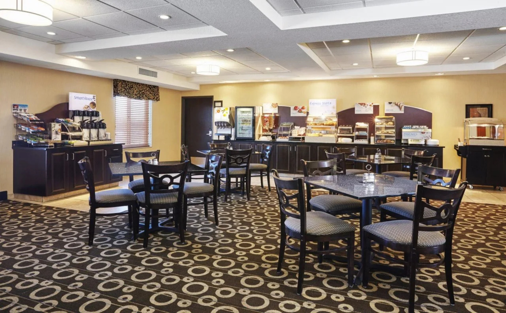 Holiday Inn Express & Suites Pekin (Peoria Area) by IHG