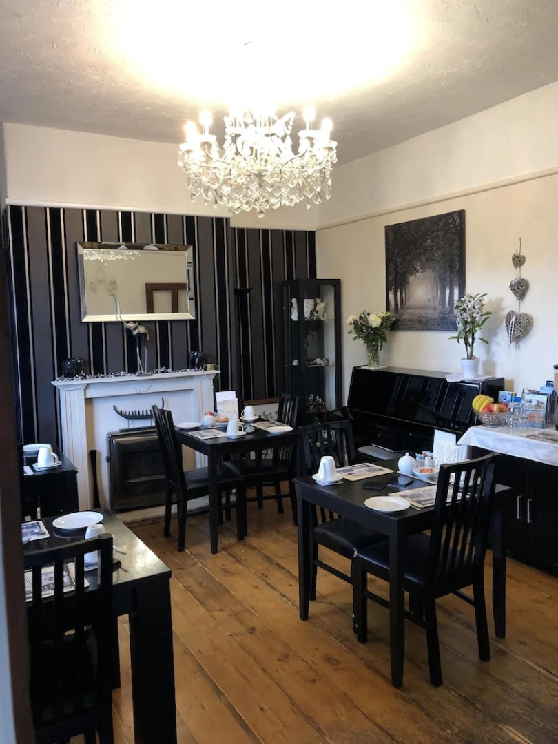 The Cottage Bed & Breakfast