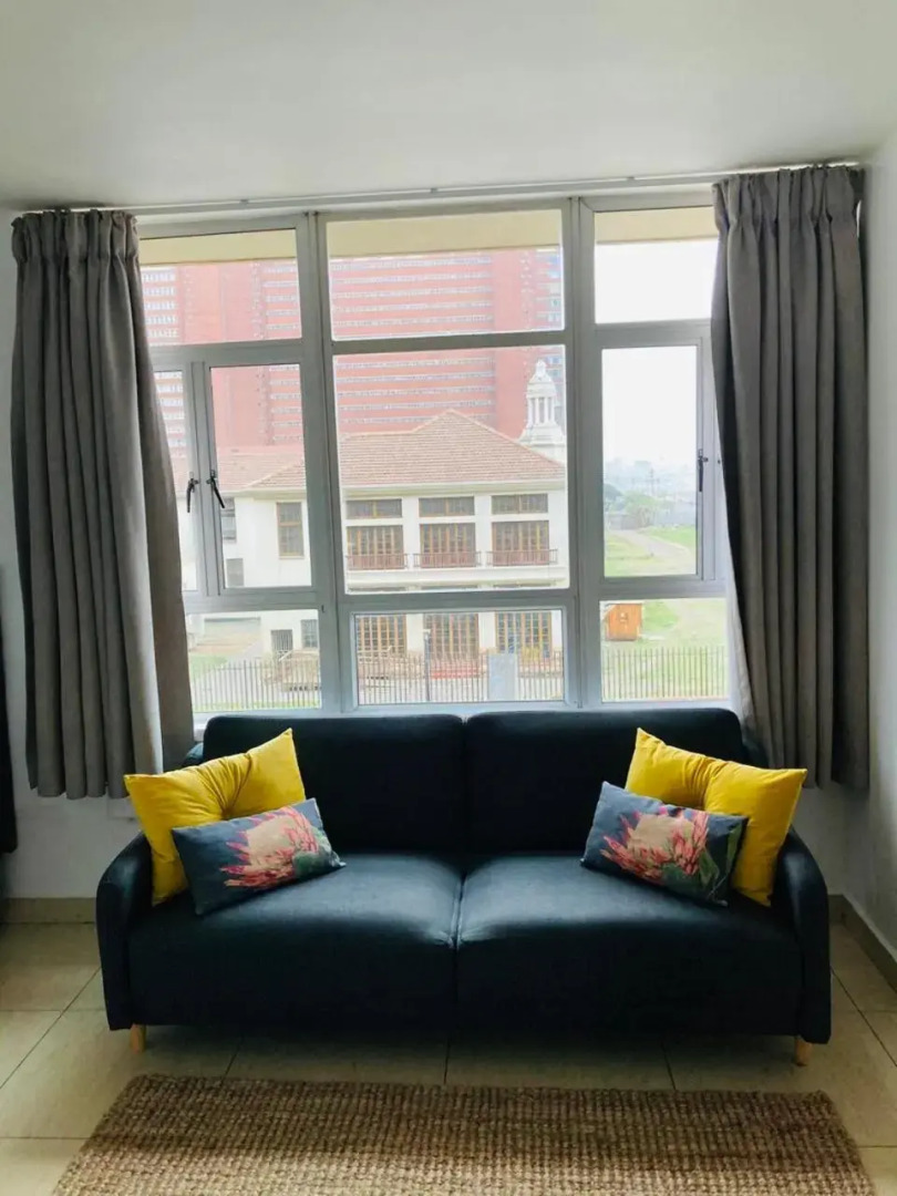 206 Tenbury Beach Apartment