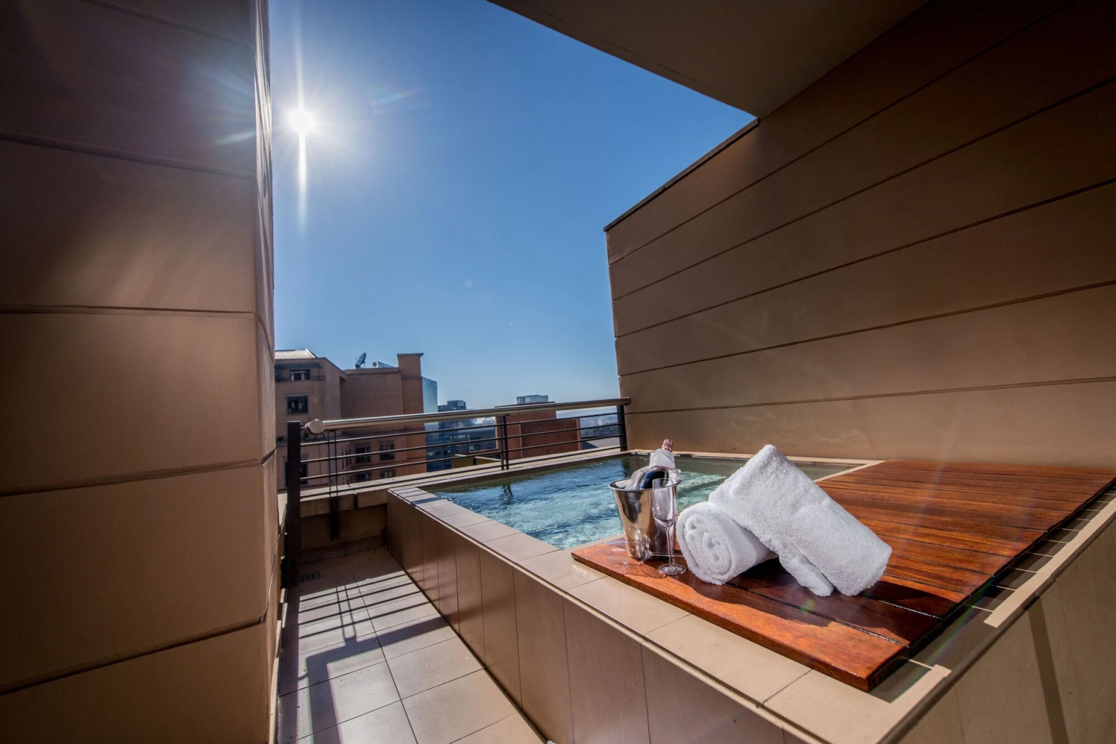 Raphael Penthouse Suites