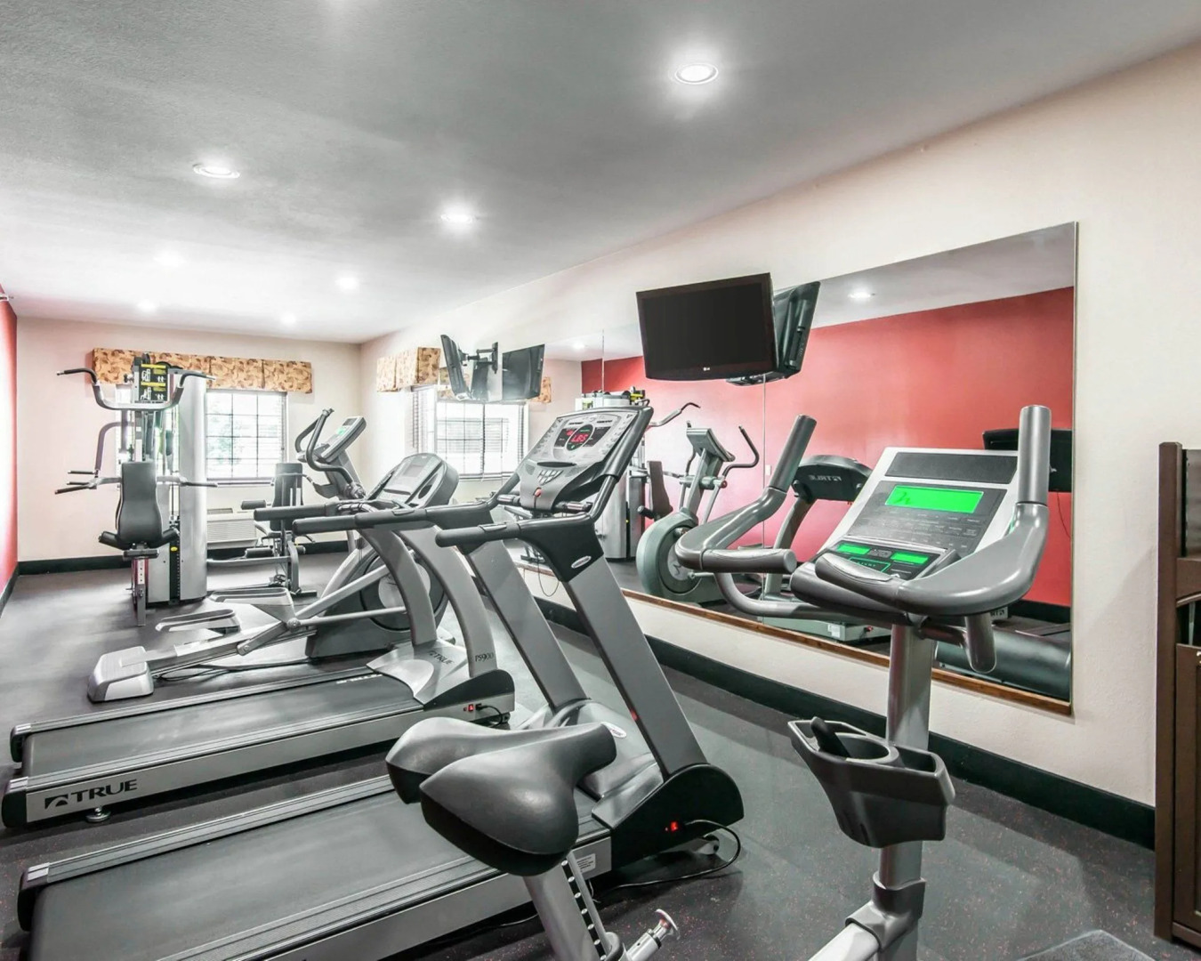 Holiday Inn Kansas City Downtown by IHG