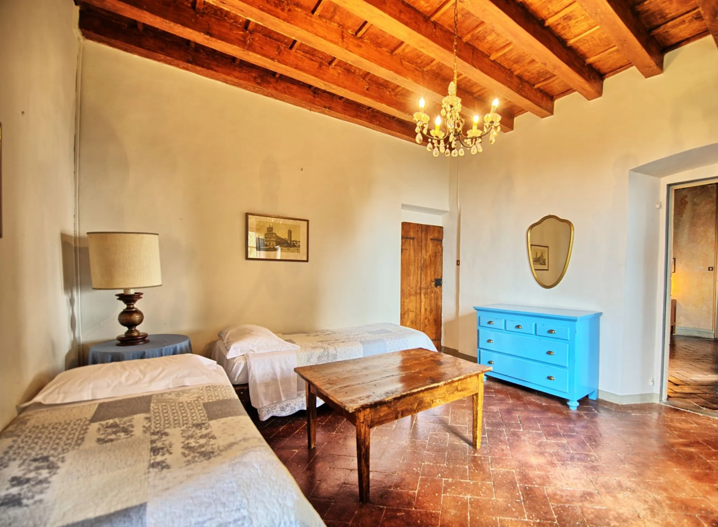 Castello di Montegufoni