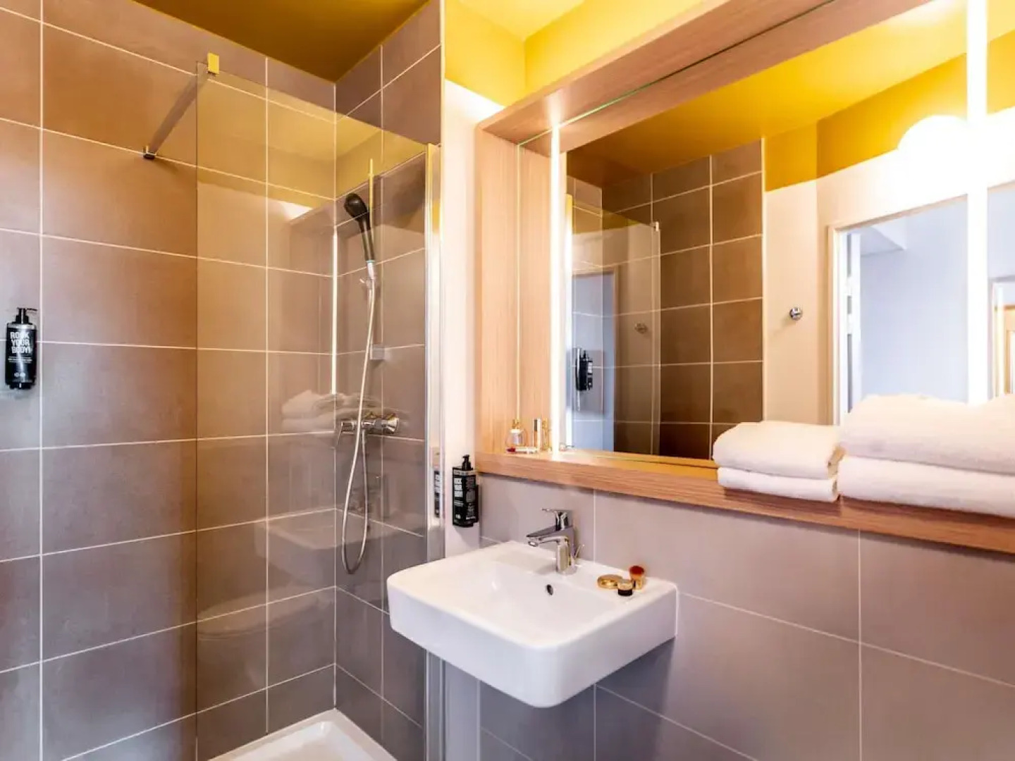 ibis Styles Prevessin Geneve Airport