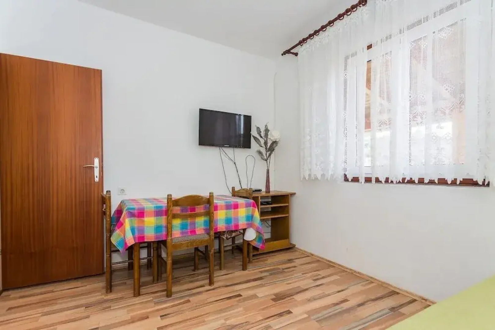 Vesna - 100 m From sea - A2