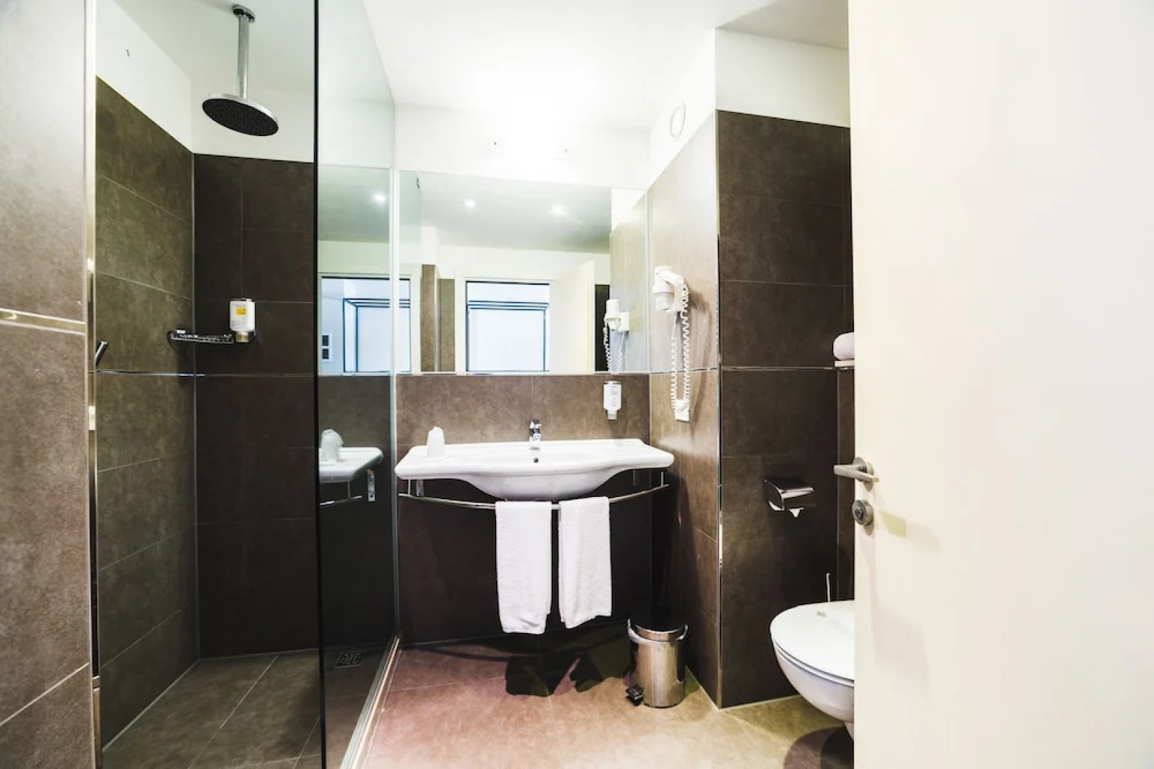 Aiden by Best Western @ JHD Dunant Hotel