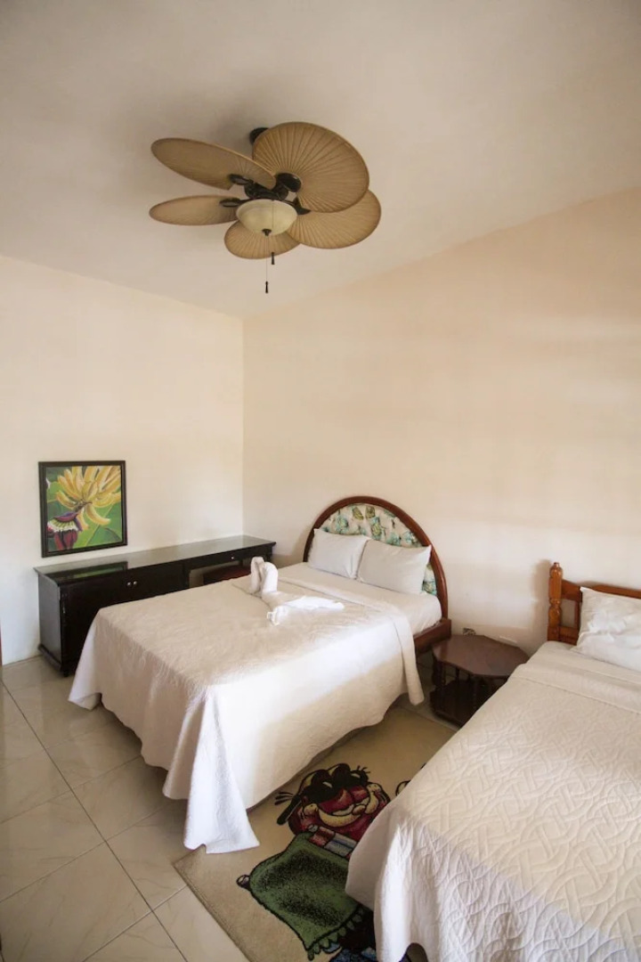 Chateau Margarite Bed and Breakfast