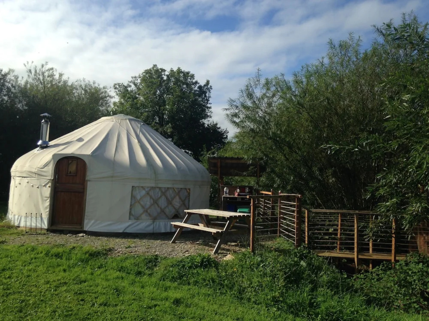 Ceridwen Glamping, Double decker Bus and Yurts
