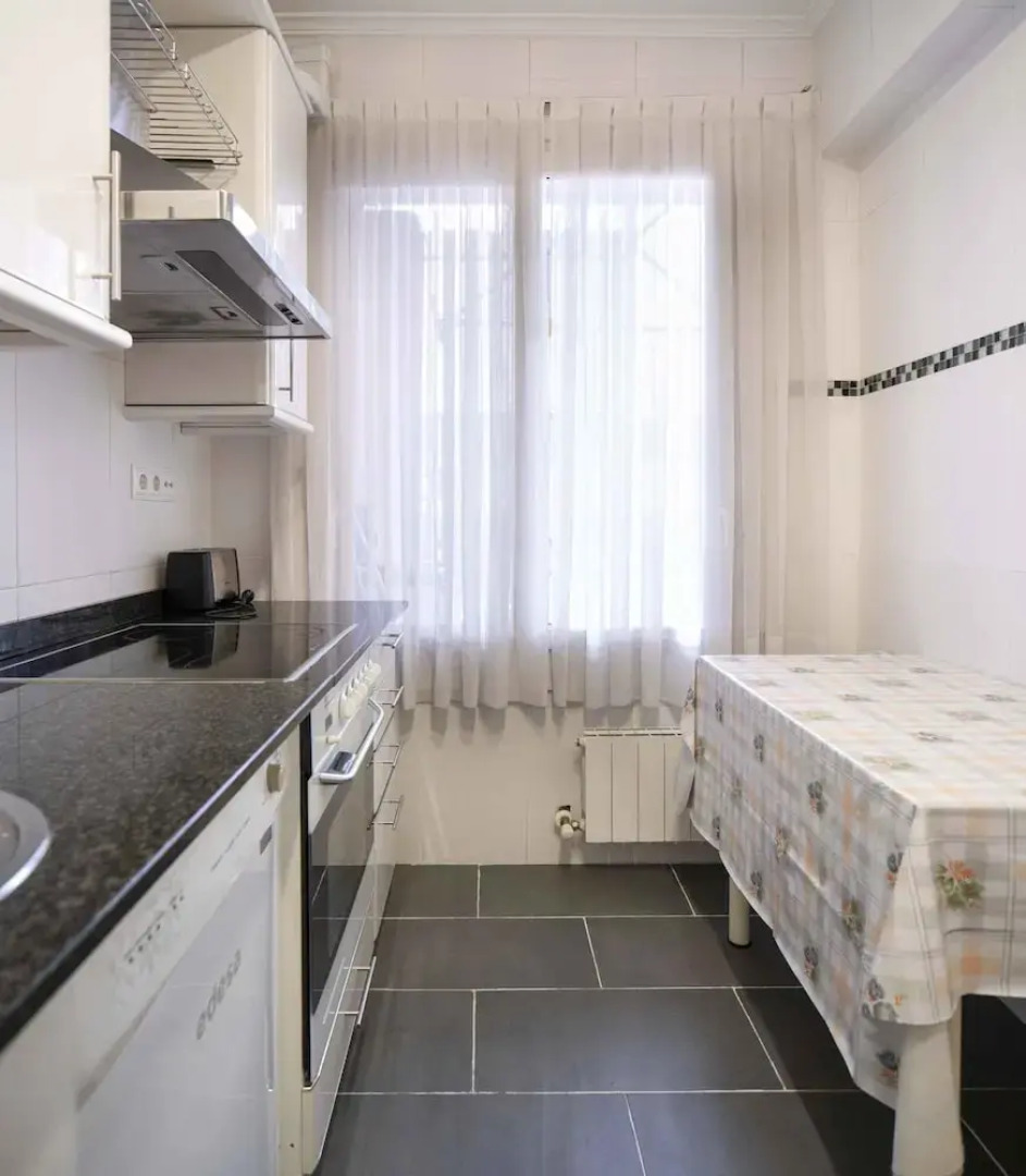 Bilbao By The Sea Ii