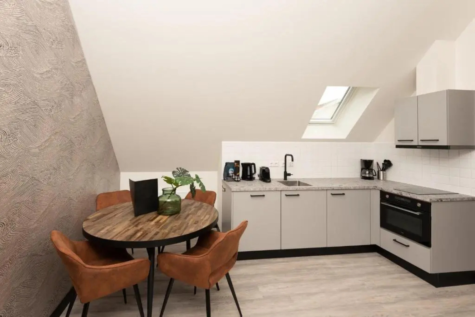 Luxe Appartement 4p - Jan van Renesseweg