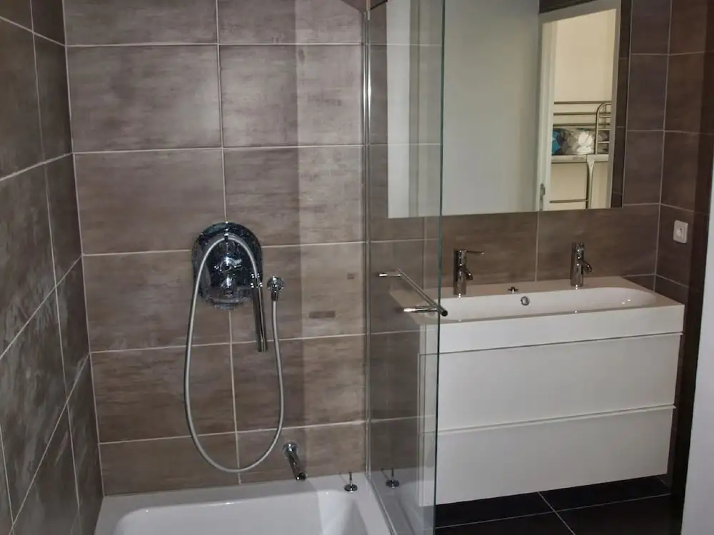 Lavish House in Ardeche With Shared Pool