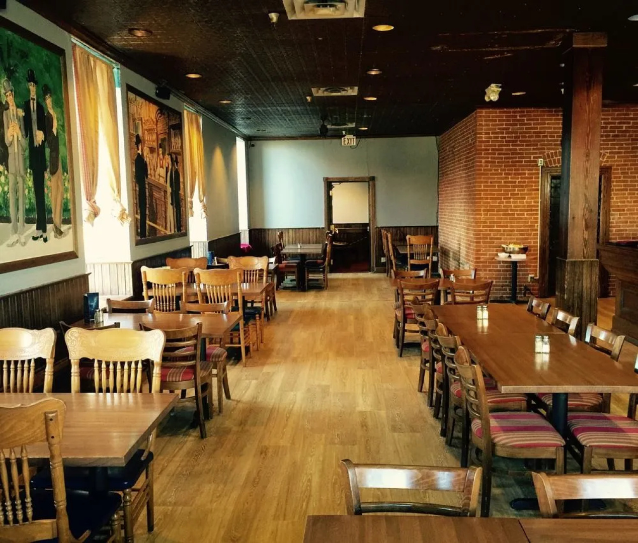 Historic Calumet Inn