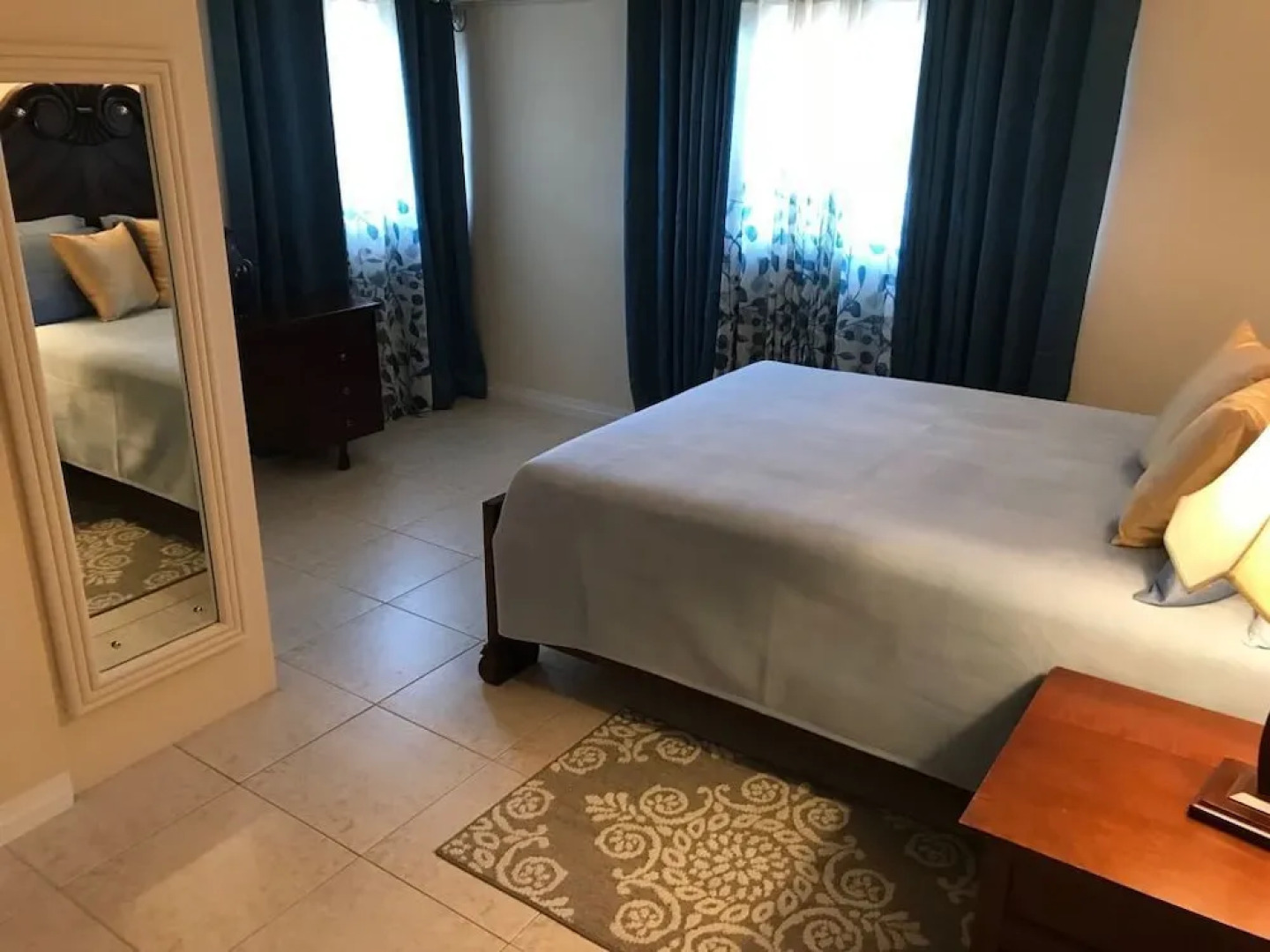 Rowans Park - Luxury Apartment