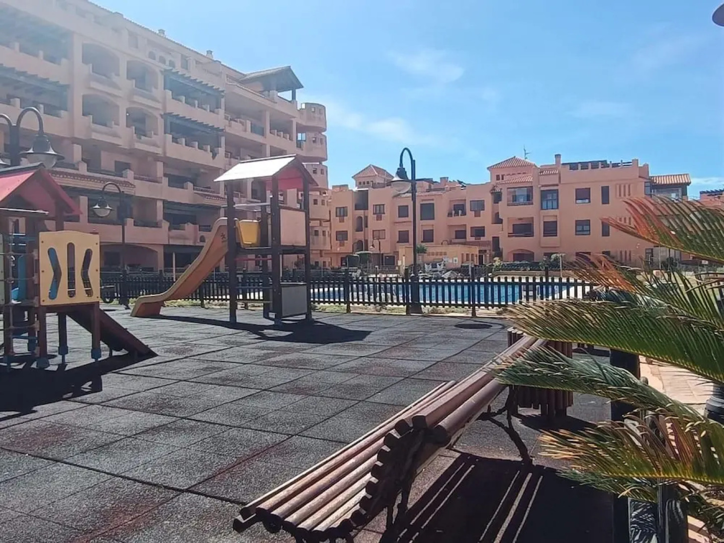 Lovely Apartment in Almeria With Garden