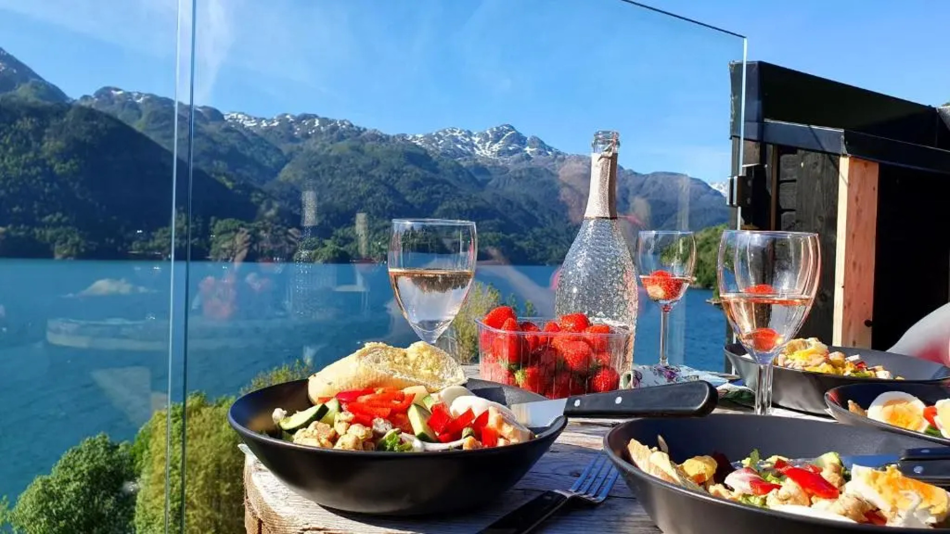 Mikrohyttene I Akrafjorden