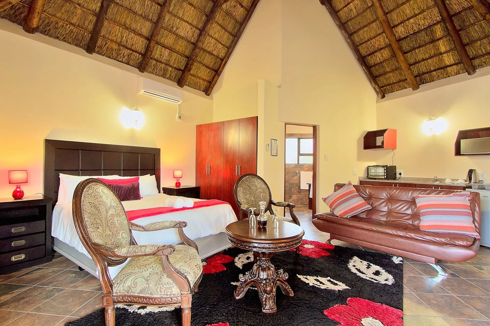 Royale Marlothi Safari Lodge