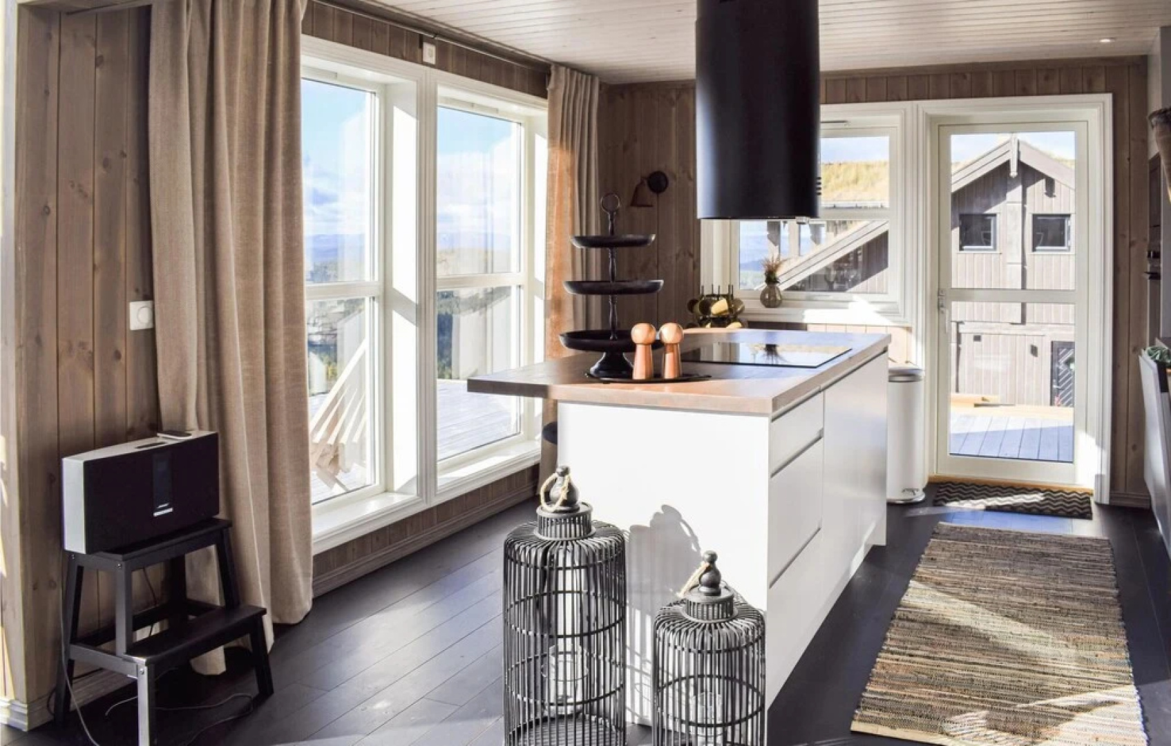 Stunning Home in Rauland With Wifi and 5 Bedrooms