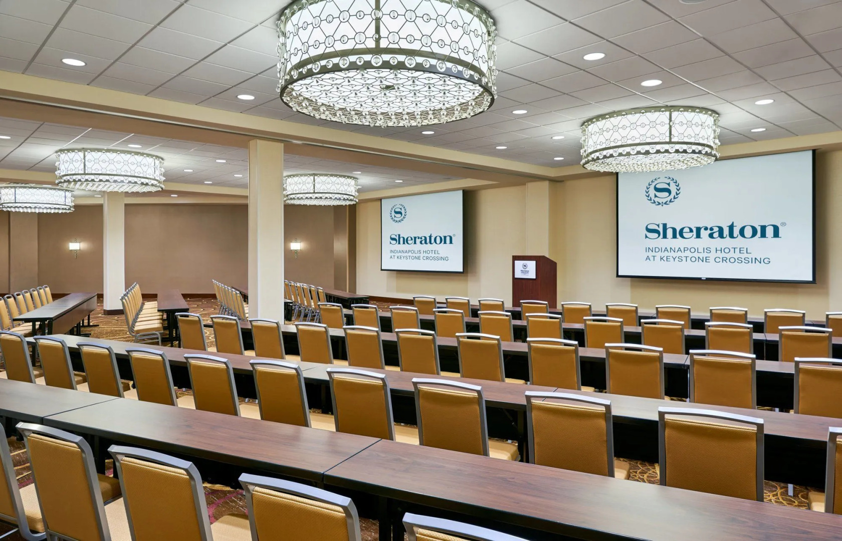 Sheraton Indianapolis Hotel at Keystone Crossing