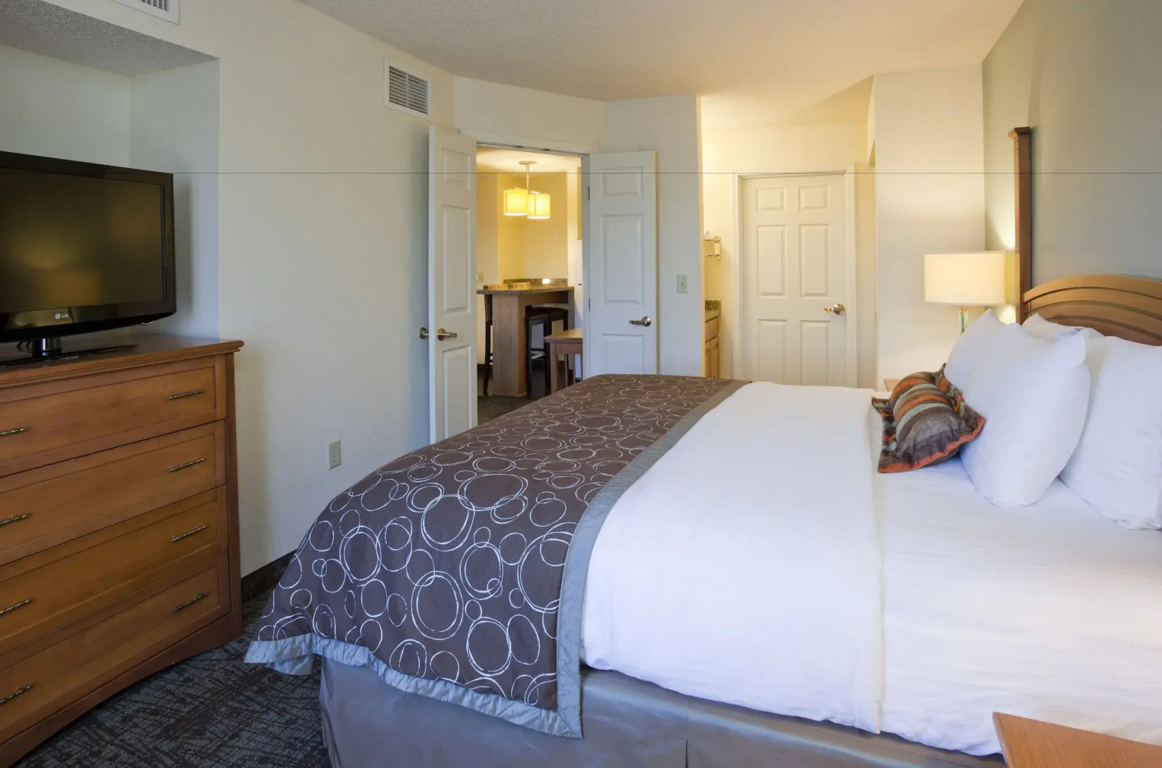 Candlewood Suites Eagan Arpt South - Mall Area by IHG