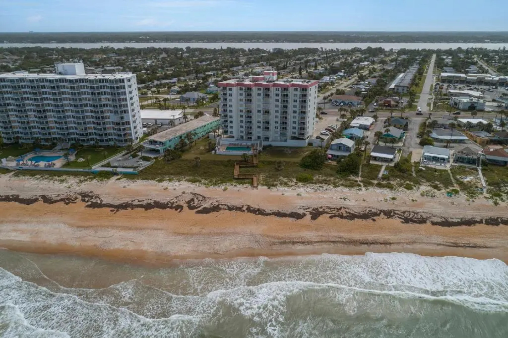 Sea Winds 501 - Corner Breeze