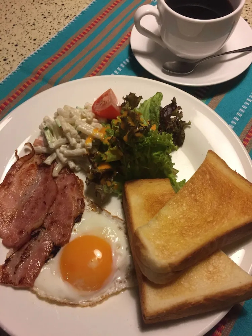 Heart Hostel and Diner
