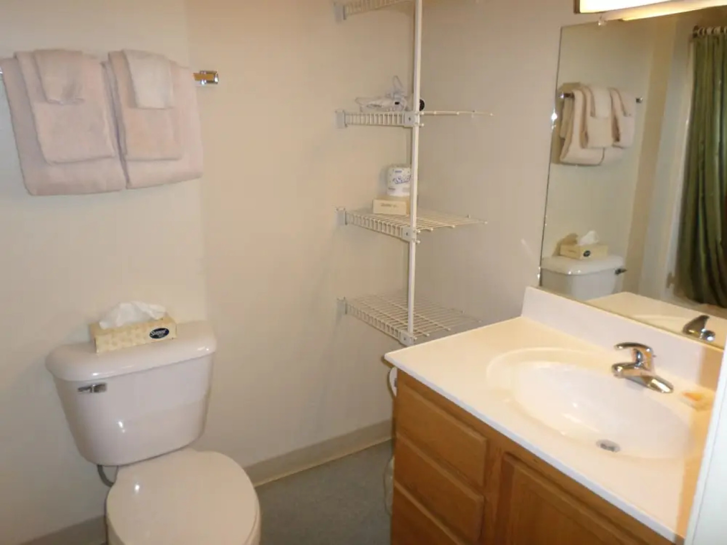 Handys Extended Stay Suites