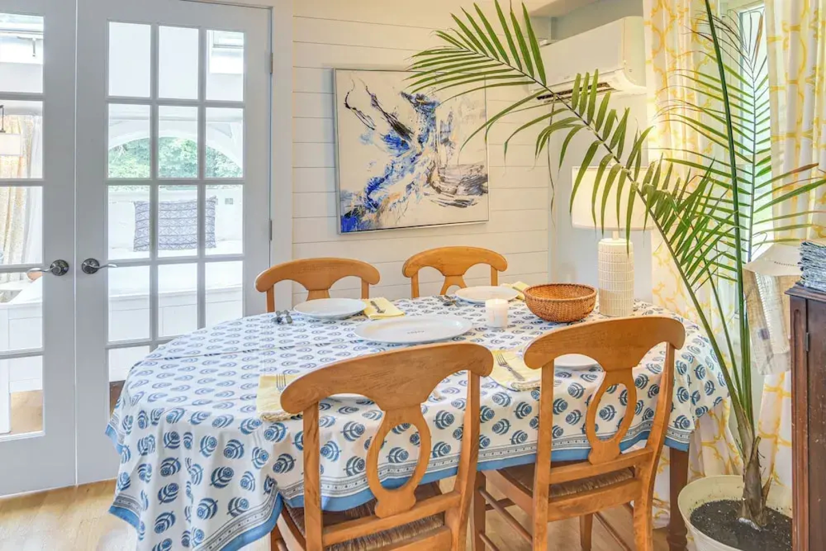 Private Heated Pool: Family Cottage in Plymouth!