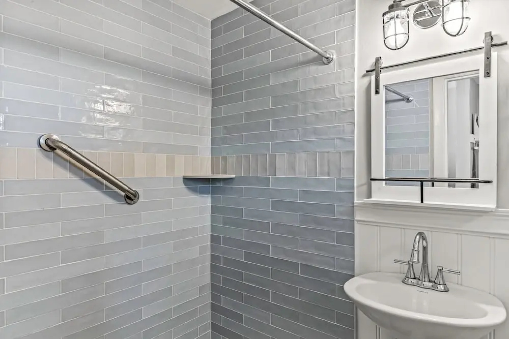 Handkerchief Shoals Inn