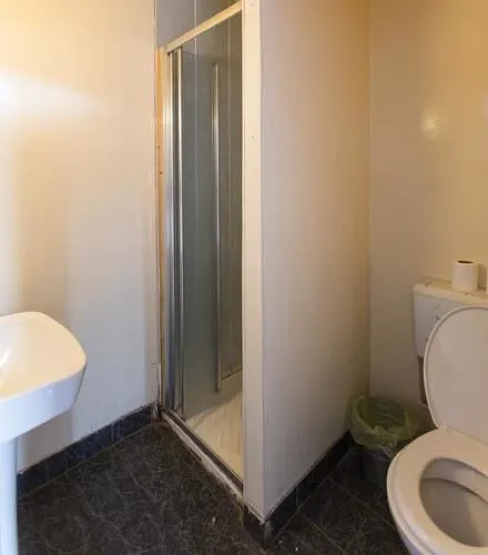 Backpackers D1Hostel