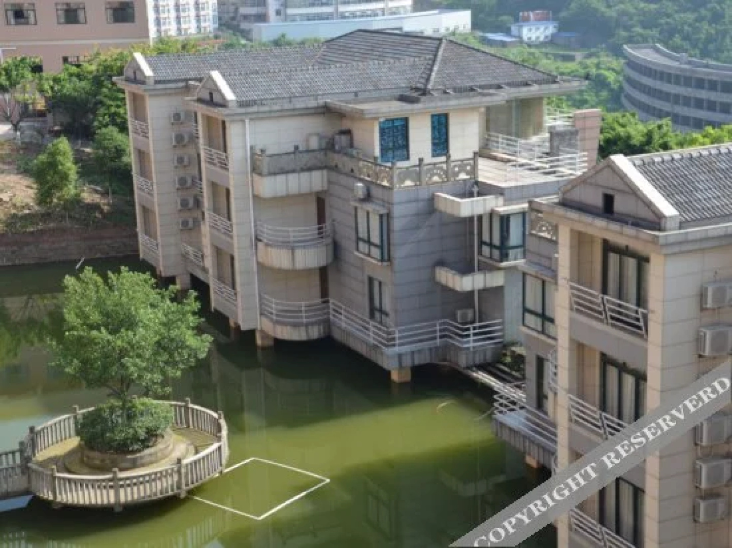 Shanyin Qiuming Hotel