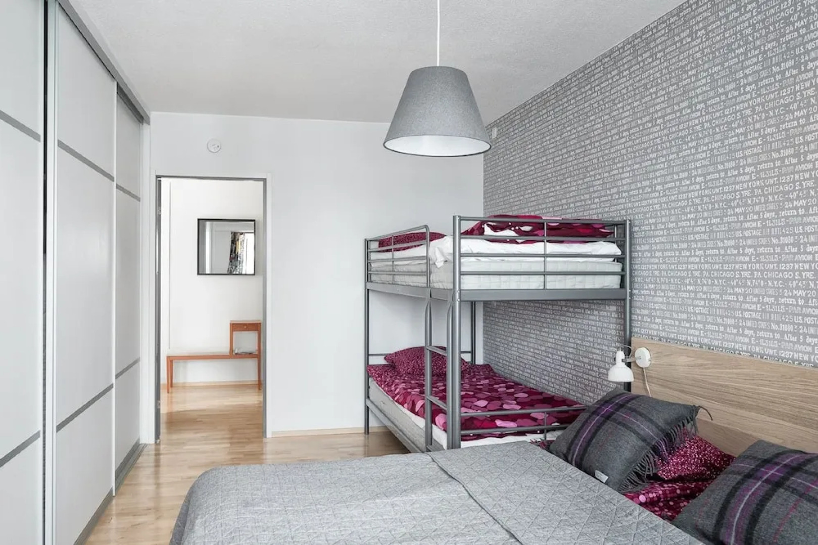 Seaside Downtown Apartment