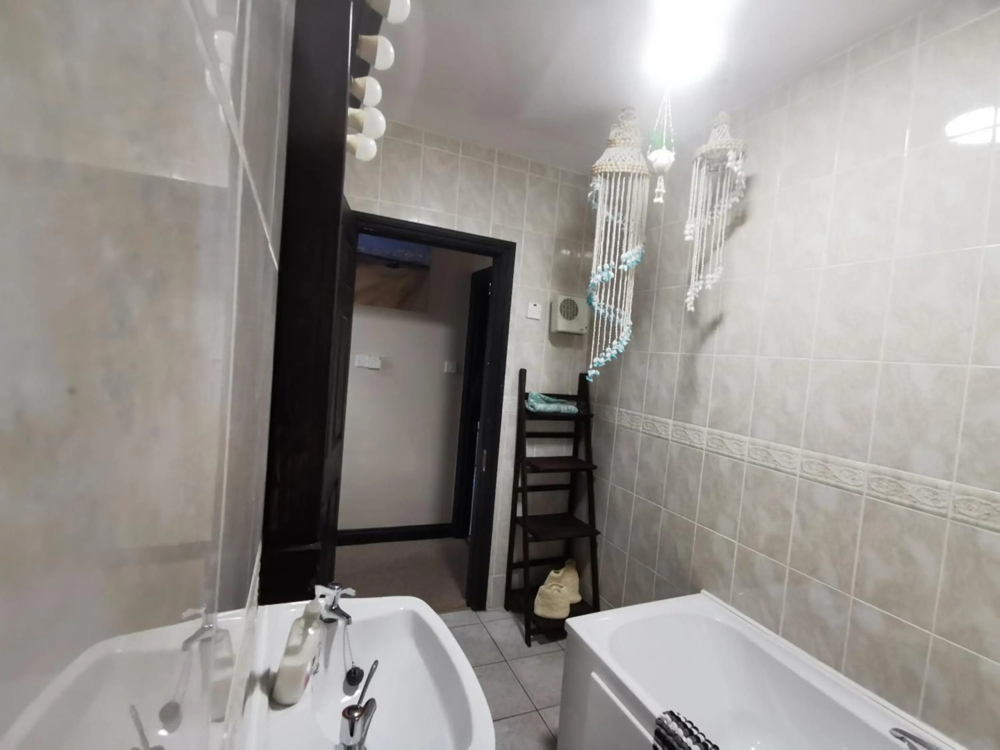 Palm Cove Bundoran Luxurious Sea View Balcony Free Wifi Netflix Sleeps 5