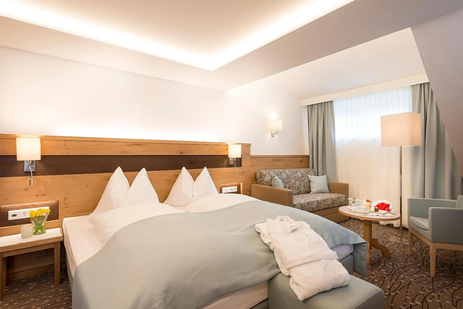 Romantik Hotel Die Gersberg Alm mit Panoramablick auf Salzburg