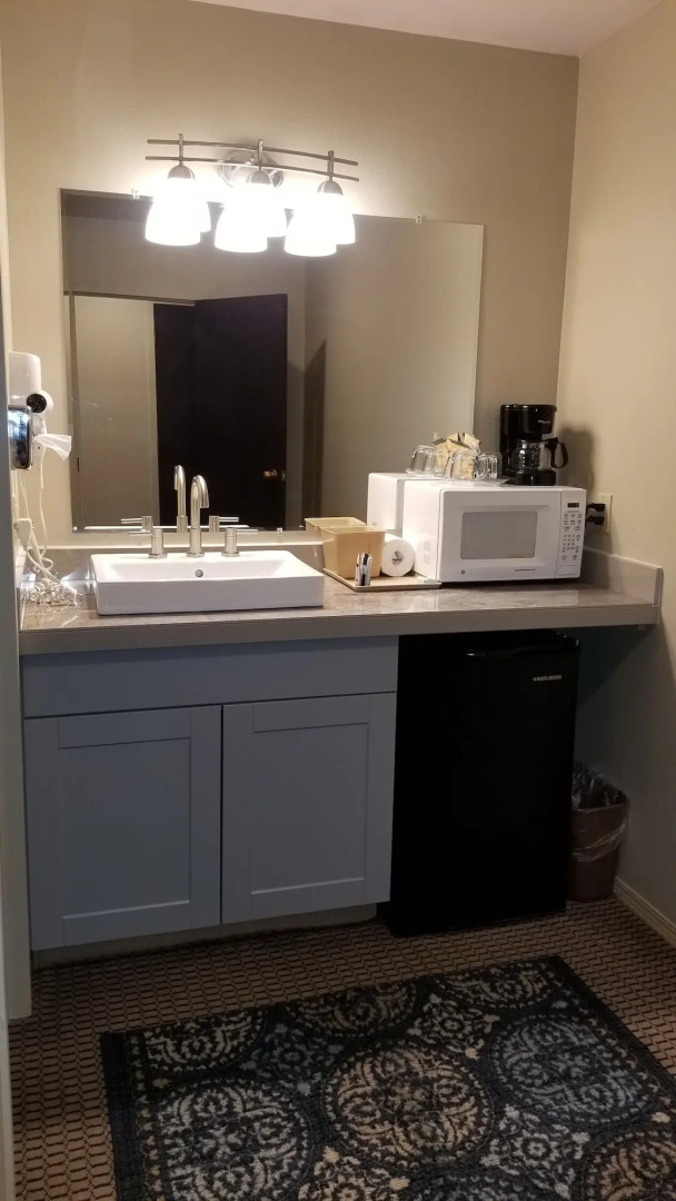 Valley Hi Motel - Near Winter Park Visitor Center