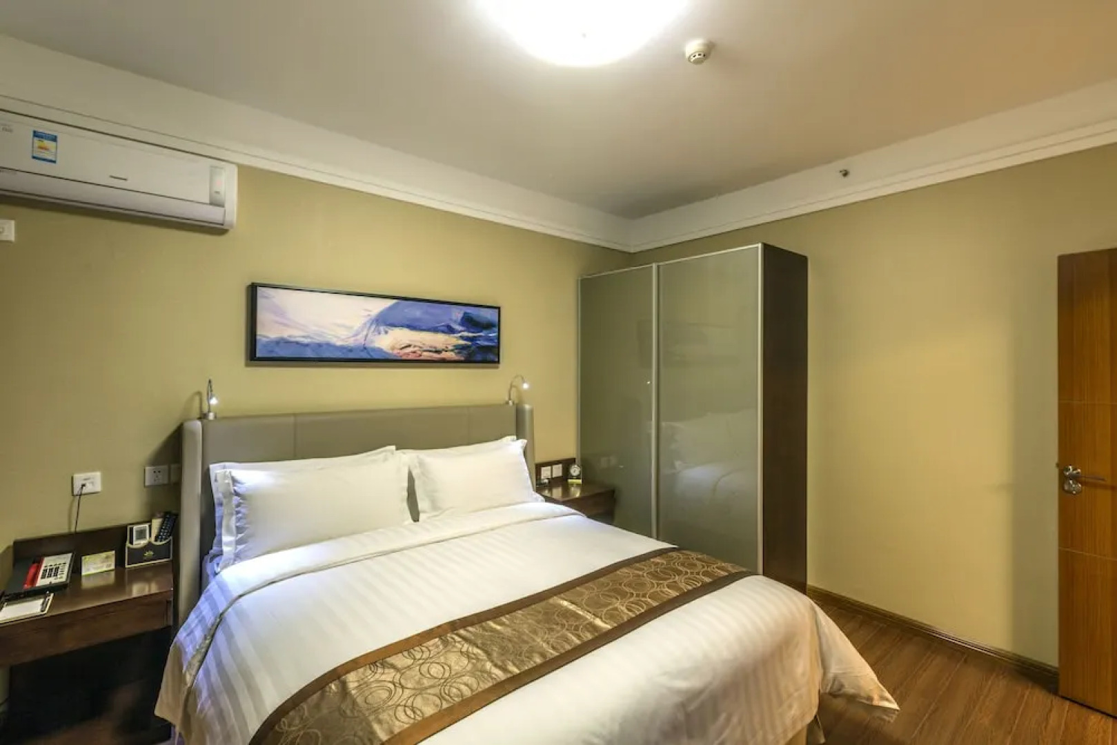 Qinhuangdao Peninsula Seasons Hotel And Apartment