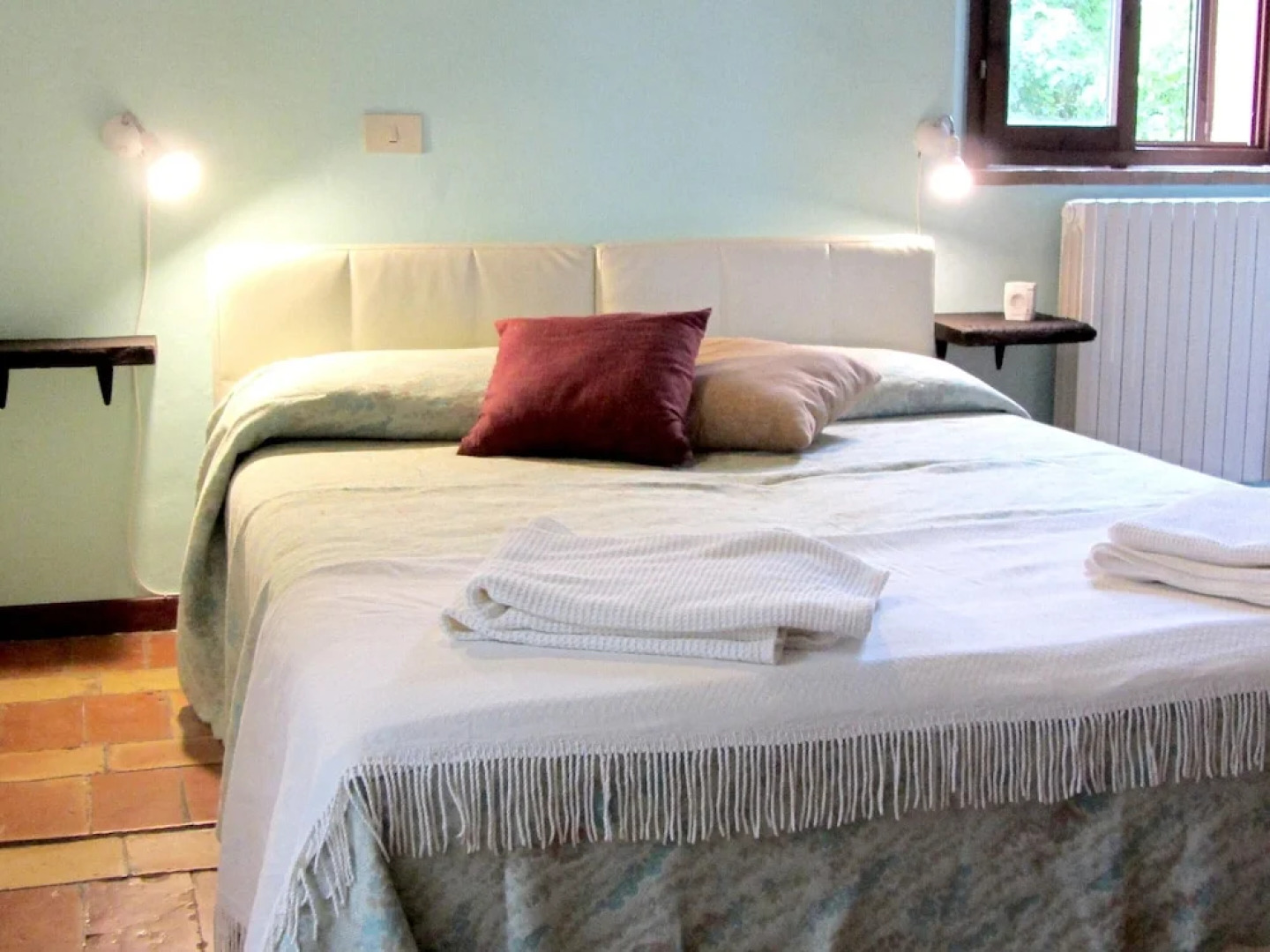 Villa With 6 Bedrooms in Mondavio, With Wonderful Mountain View, Priva