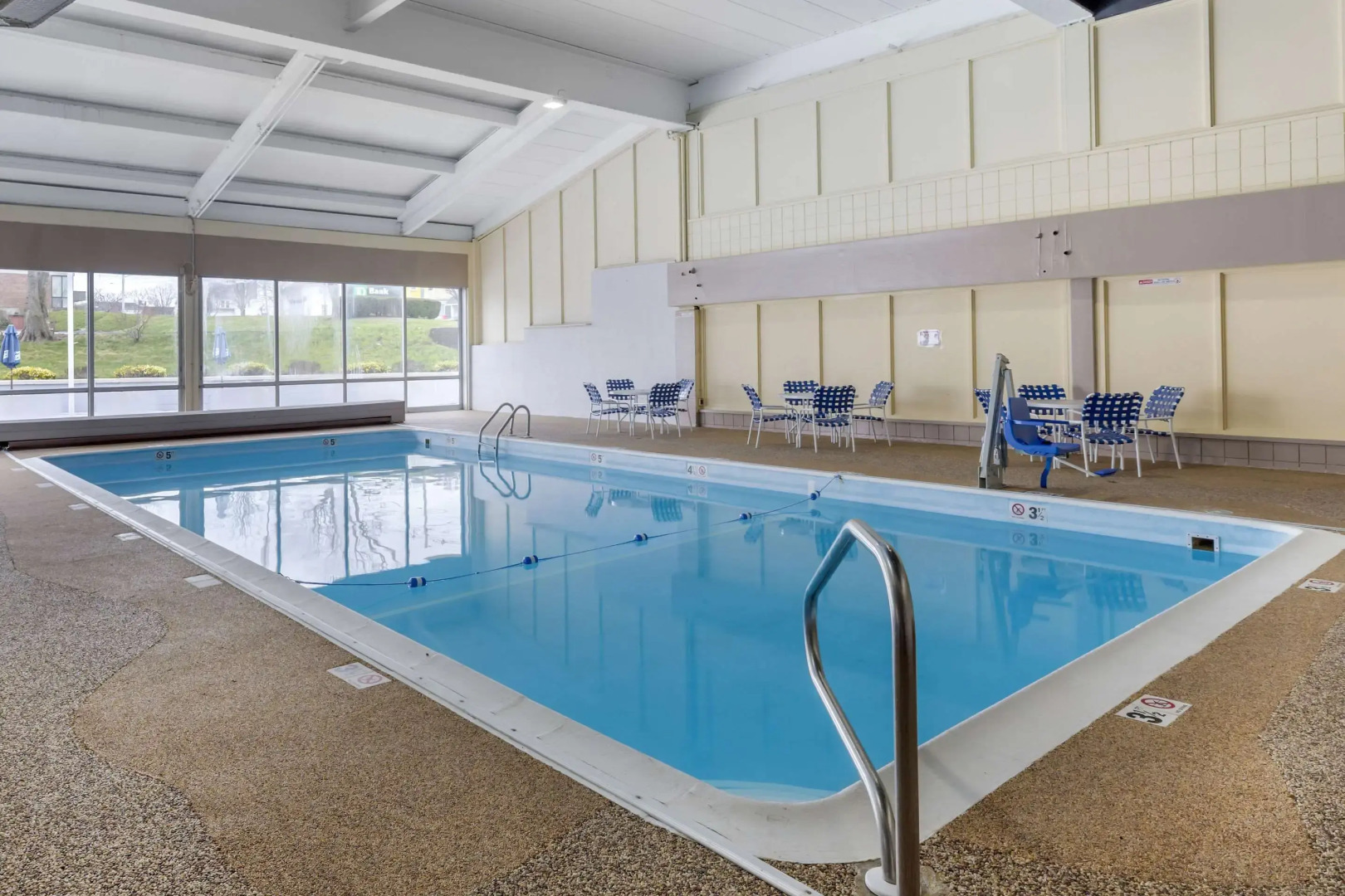 Comfort Inn Hyannis - Cape Cod