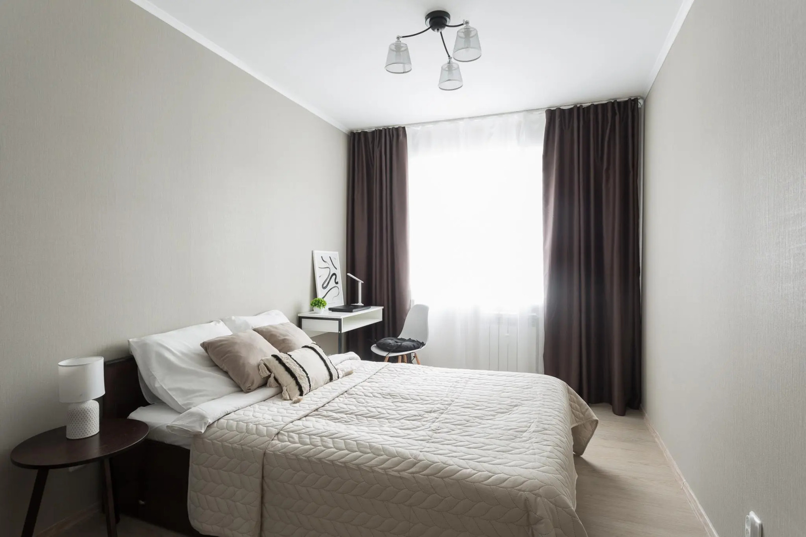 Dve podushki na ul. Vozrozhdeniya d. 86a, kv. 125