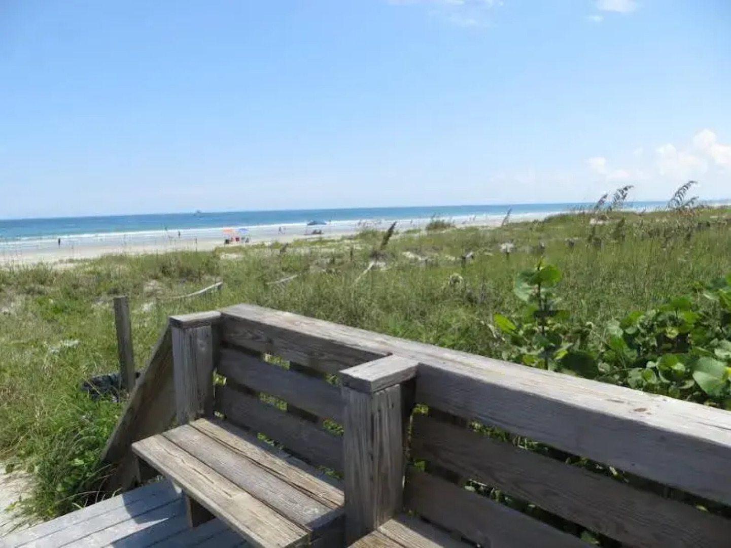 Royal Mansions Resort