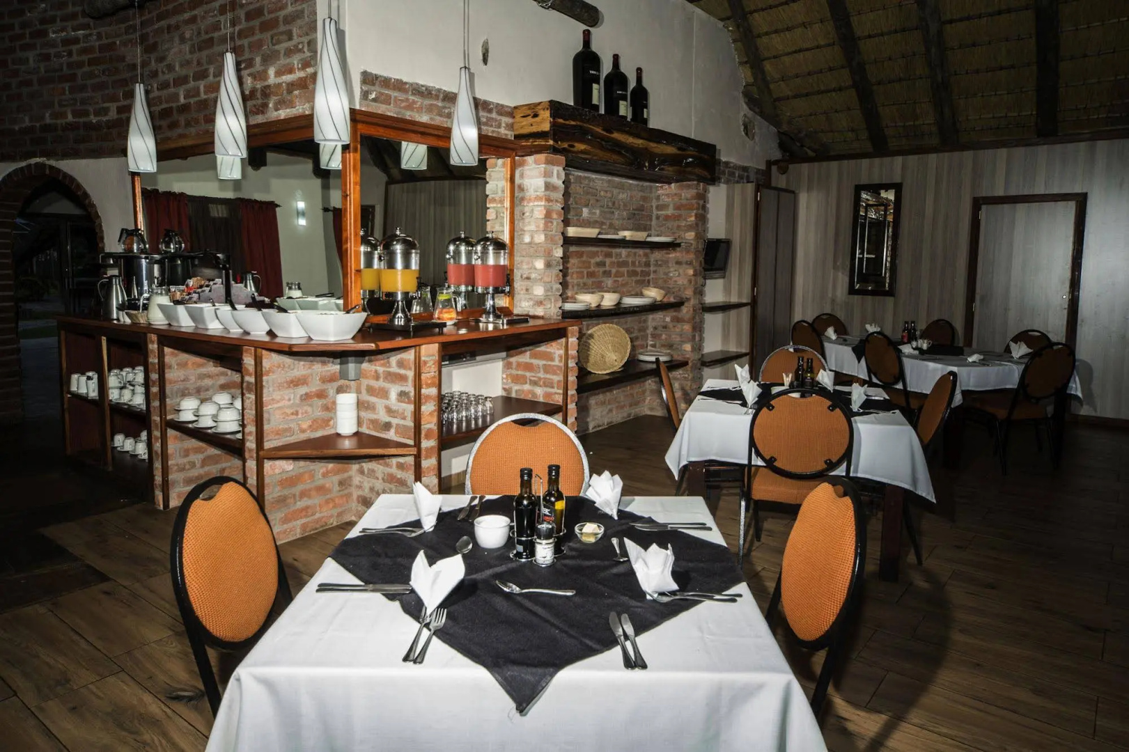 C'est Si Bon Hotel