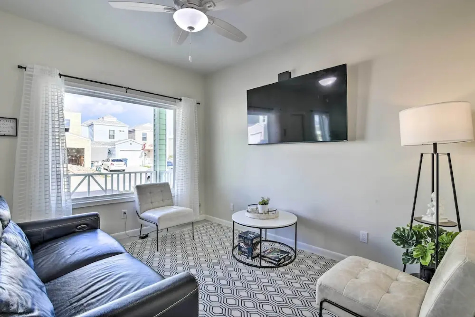 5 Mi to Beach: Pet-friendly Port Isabel Home!