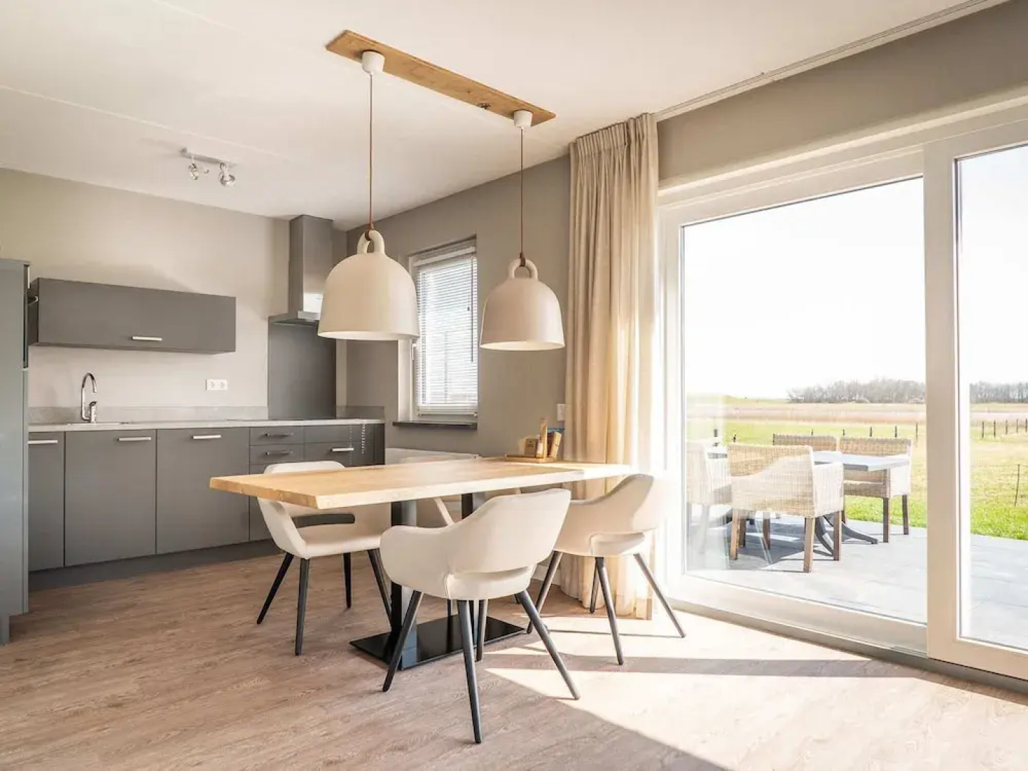 Amazing Bungalow in De Cocksdorp near Beach