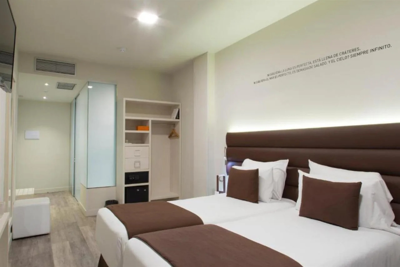 1881 Barcelona Gran Rosellon Hotel