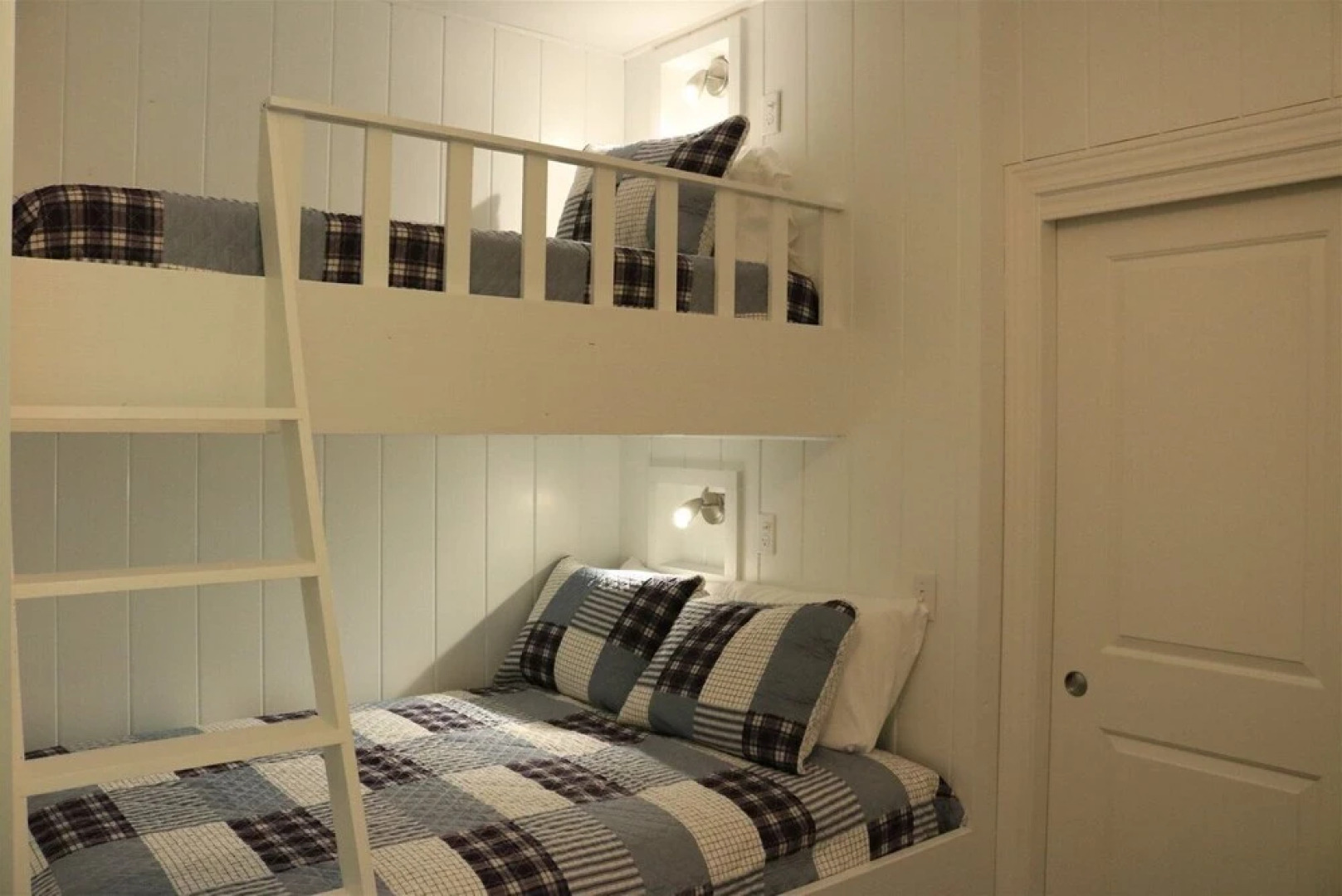 Lake Front Rendezvous