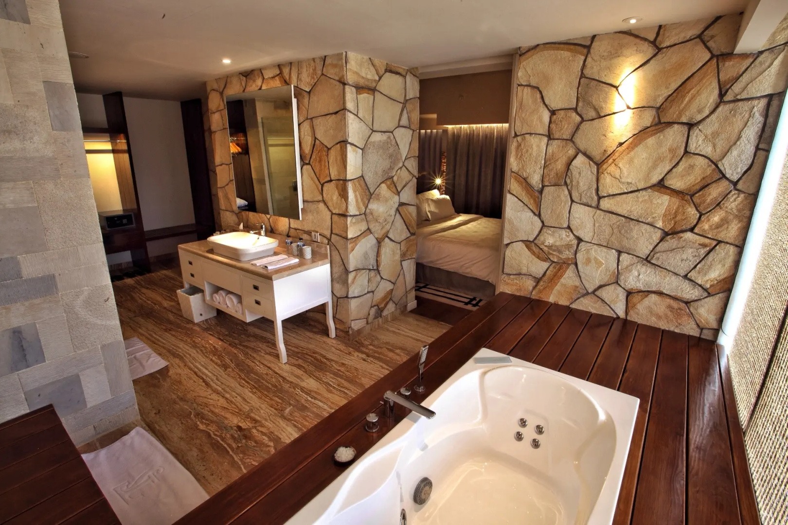 TS Suites Seminyak