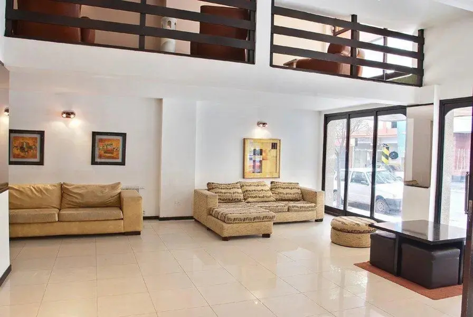 Cosmos Hotel