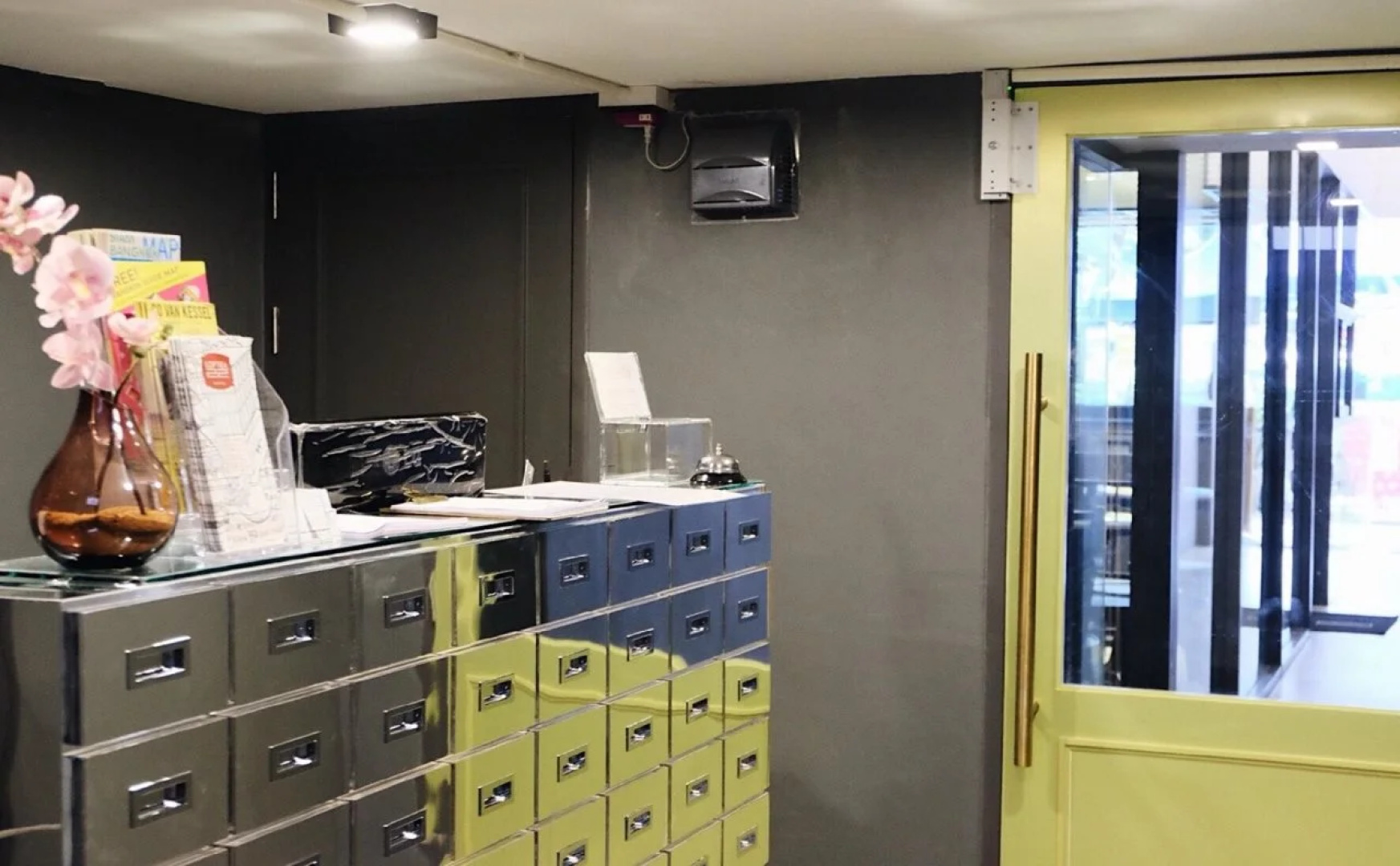 Four Sisters Homestay - Hostel
