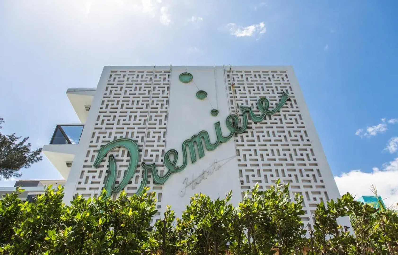 Premiere Hotel