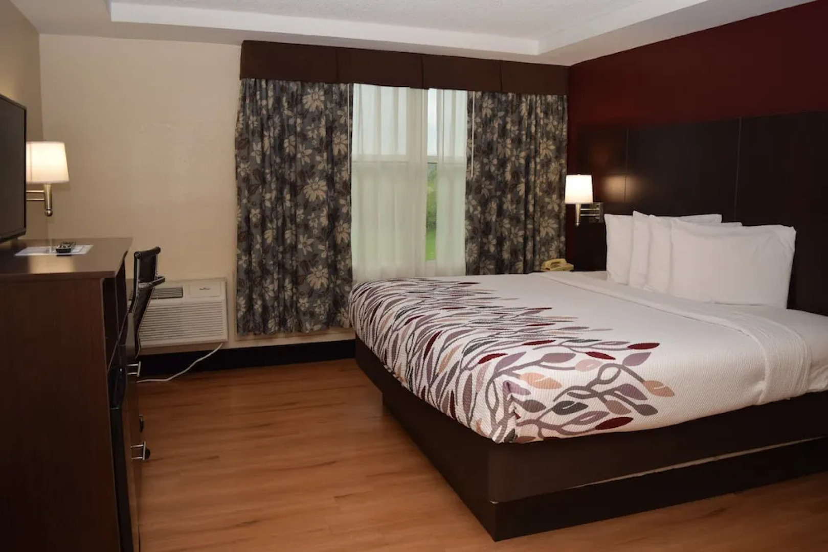 Travelodge Batavia Darien Lake Theme Park