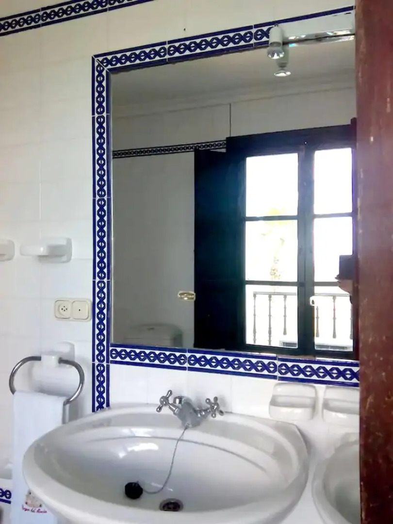 Villa With 6 Bedrooms in Alcalá de Guadaira, With Wonderful City View, Private Pool, Enclosed Garden